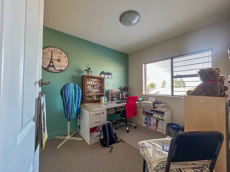 2 Bedroom Property for Sale in Die Bult North West
